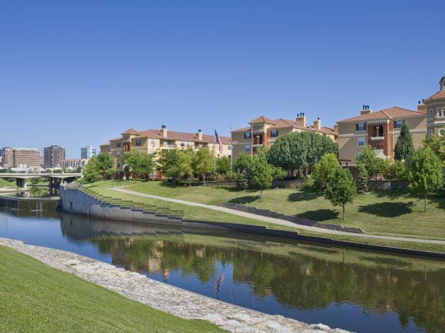 Lincoln Property Company Properties Fountainview On