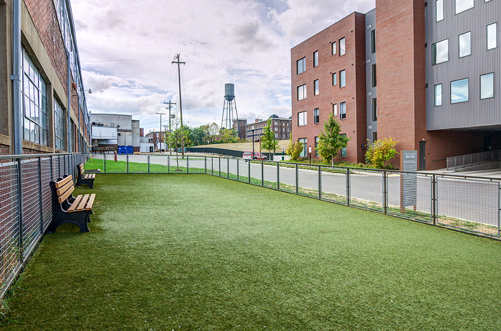 Lincoln Property Company Properties The Flats At Taylor Place