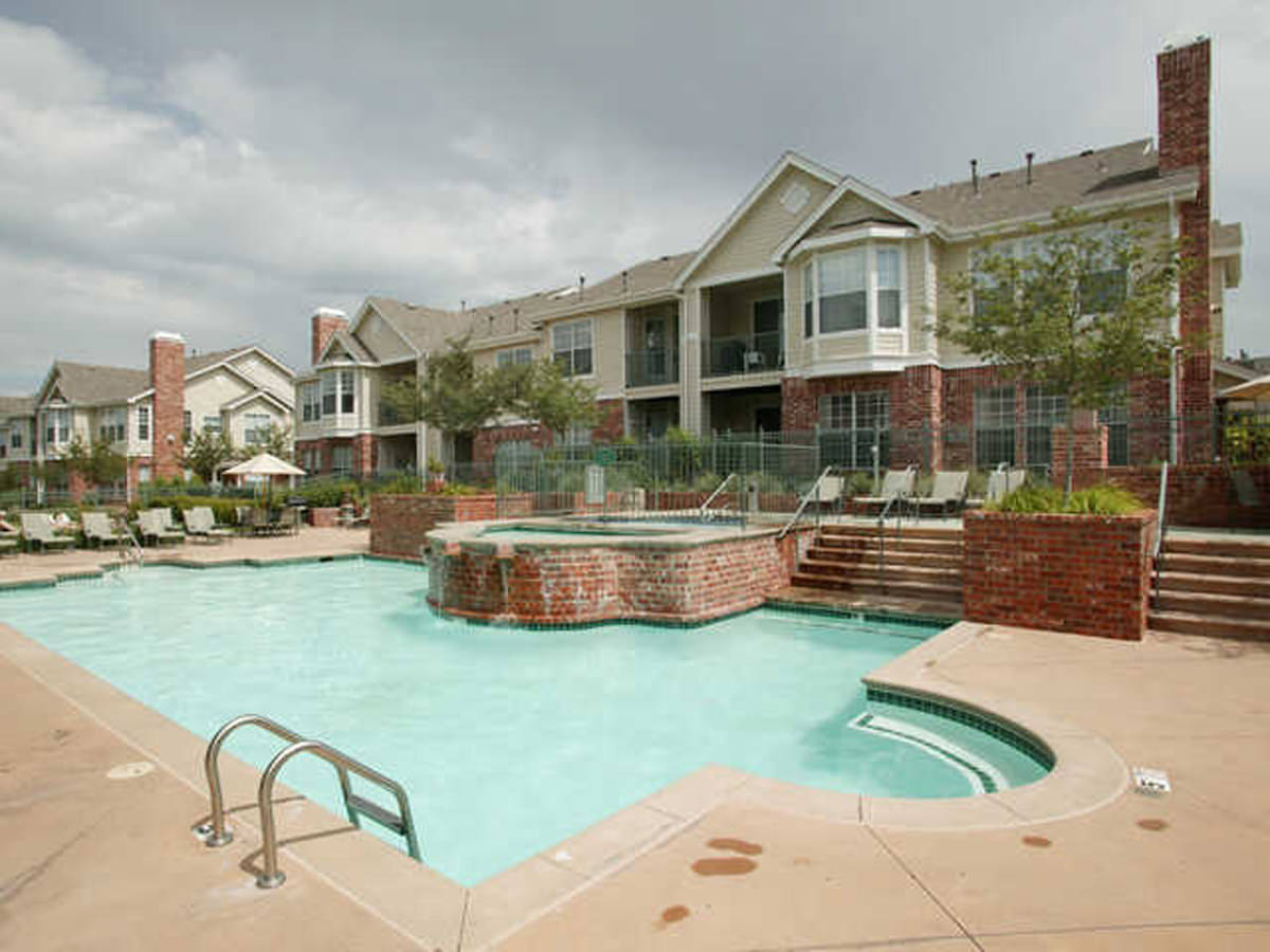 Lincoln Property Company Properties The Retreat At Fox