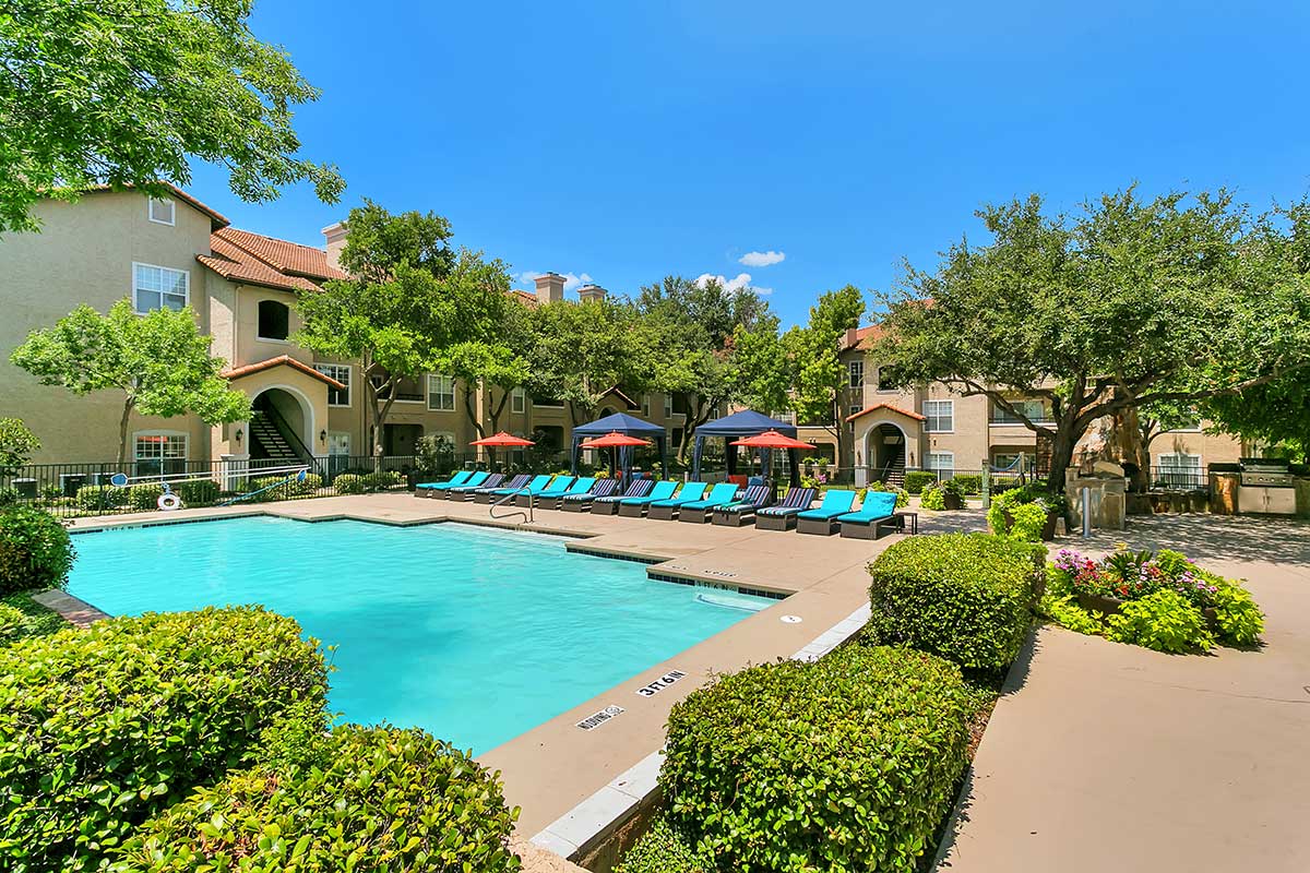 Lincoln Property Company Properties White Rock Lake Apartment