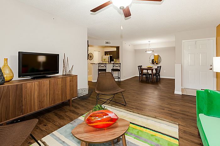 Lincoln Property Company Properties Alvista Pembroke