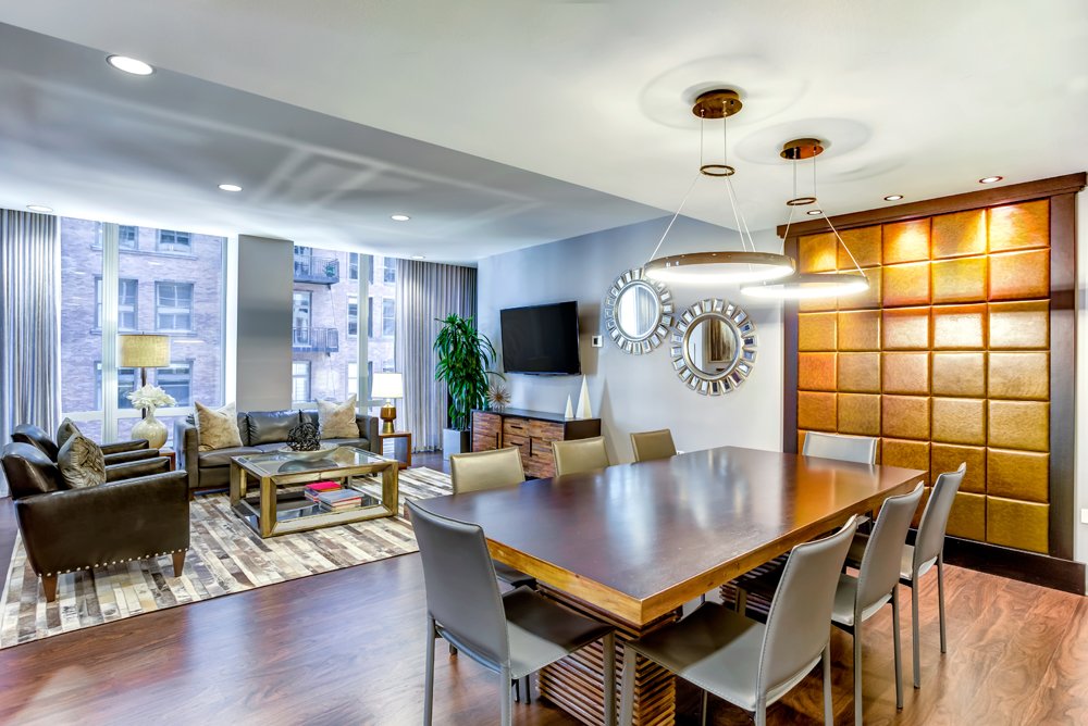 Lincoln Property Company Properties 215 West Apartments Chicago Il