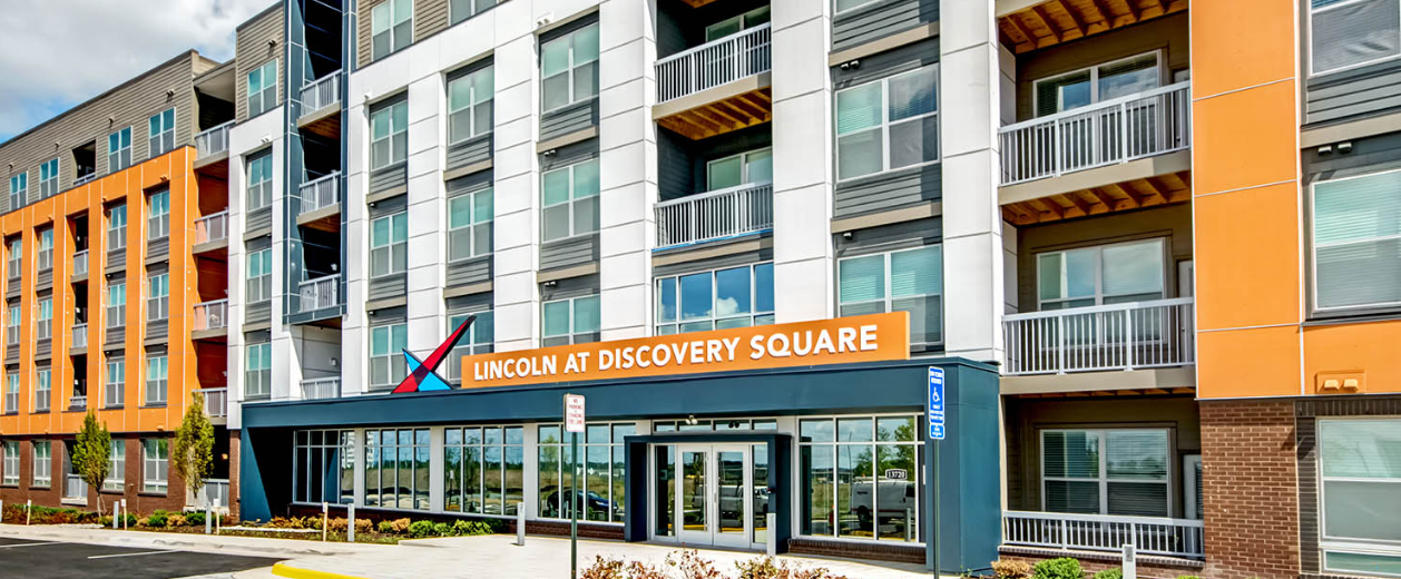 Lincoln at Discovery Square Grand Opening