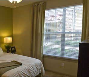 Lincoln Property Company Properties Grove At Waterford