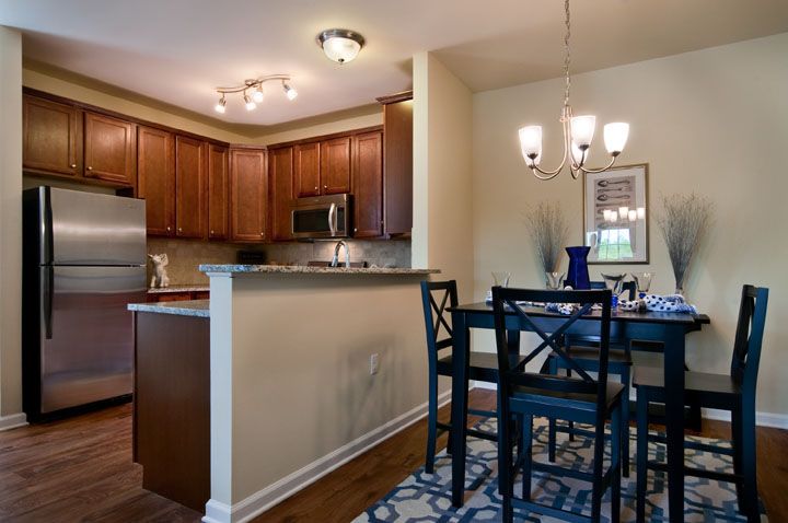 Lincoln Property Company Properties Laurel Green Mt