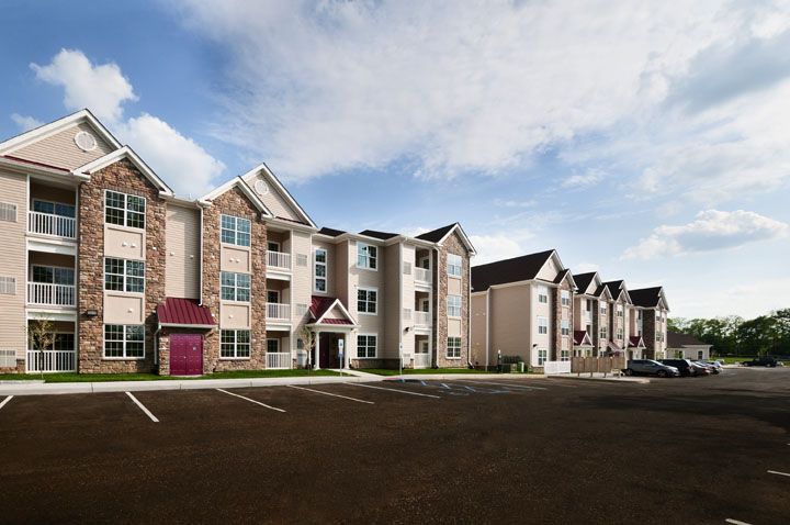 Lincoln Property Company Properties Laurel Green Mt Laurel Nj