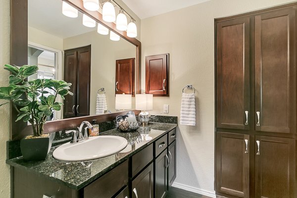 lincoln property company properties white rock lake apartment