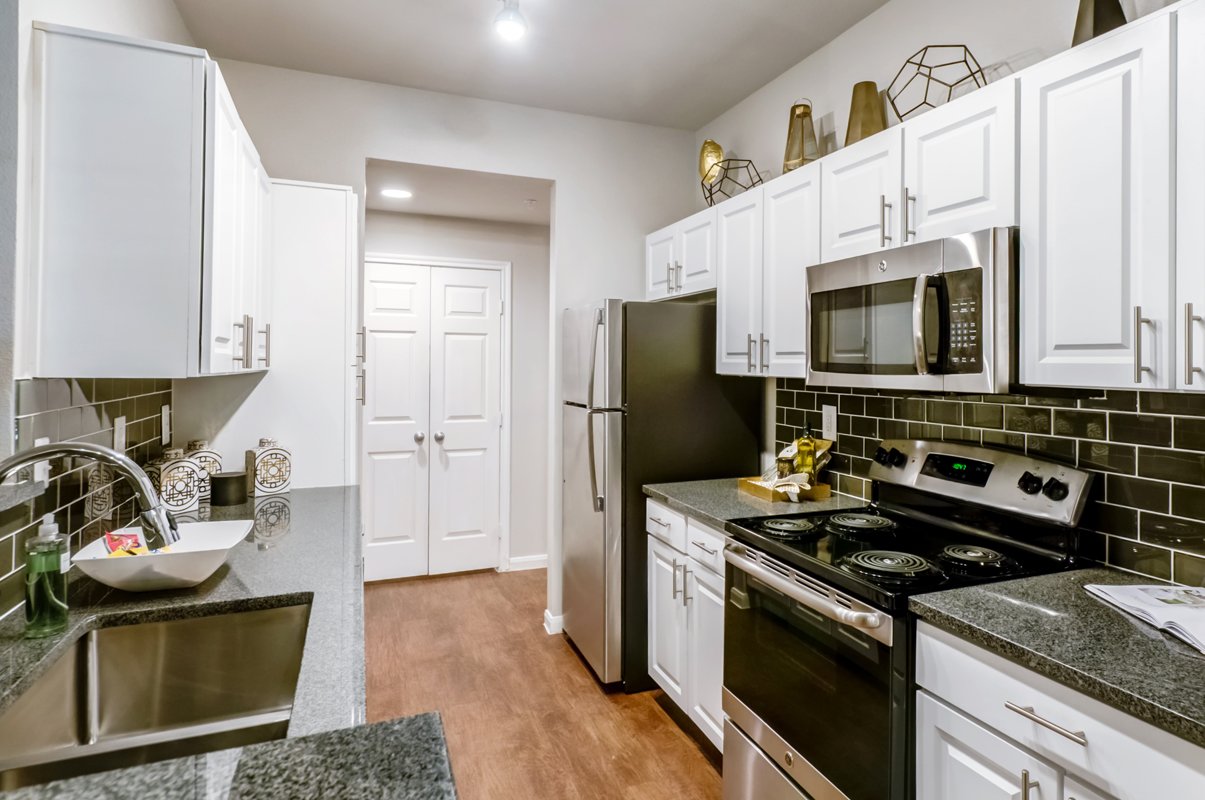 Lincoln Property Company Properties Sonterra Heights