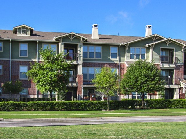 Lincoln Property Company Properties Mustang Park