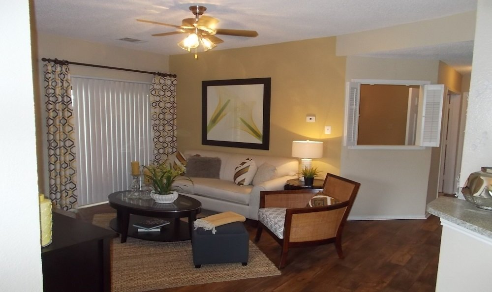 Lincoln Property Company Properties Avalon Villas