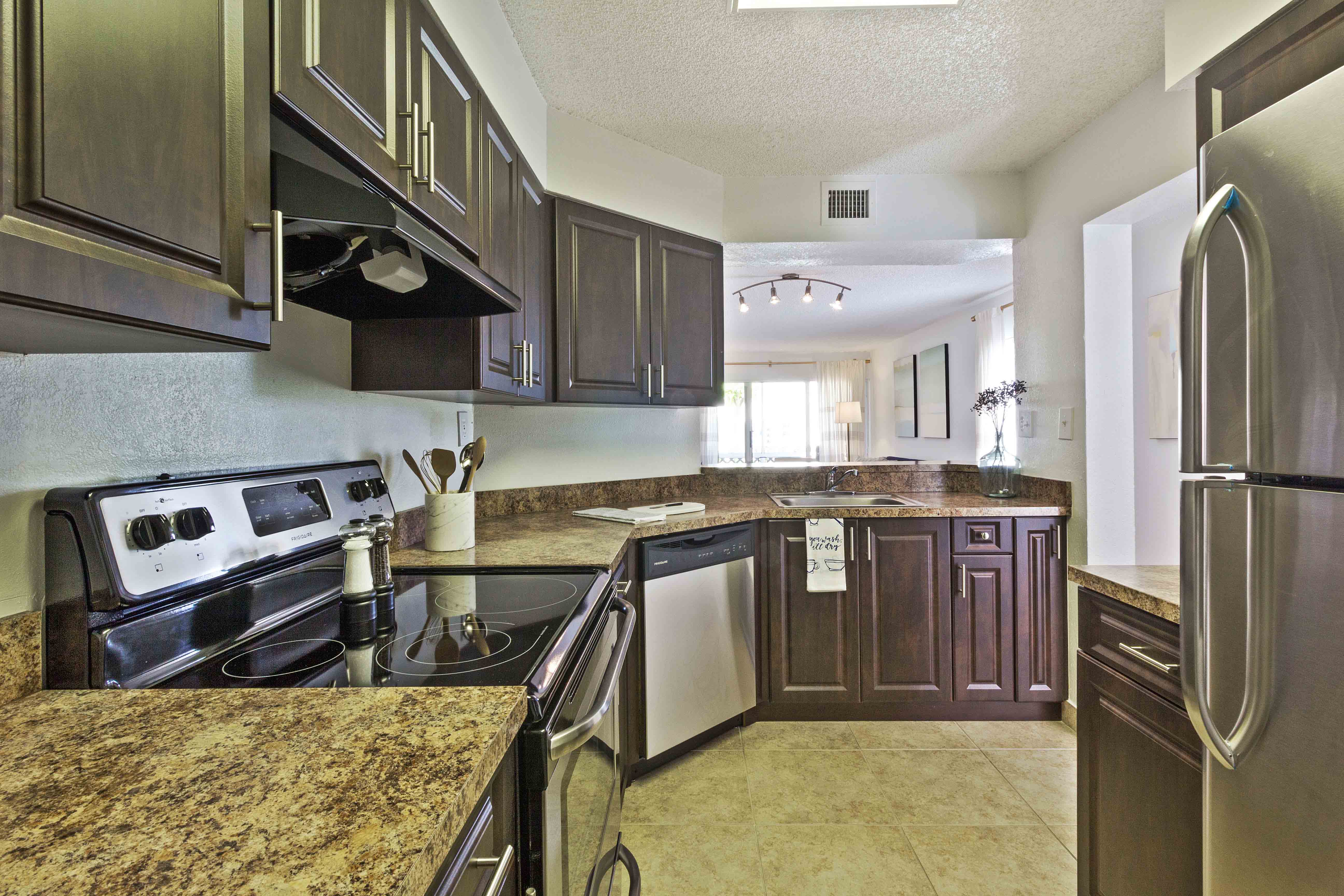 Lincoln Property Company Properties Boca Arbor Club