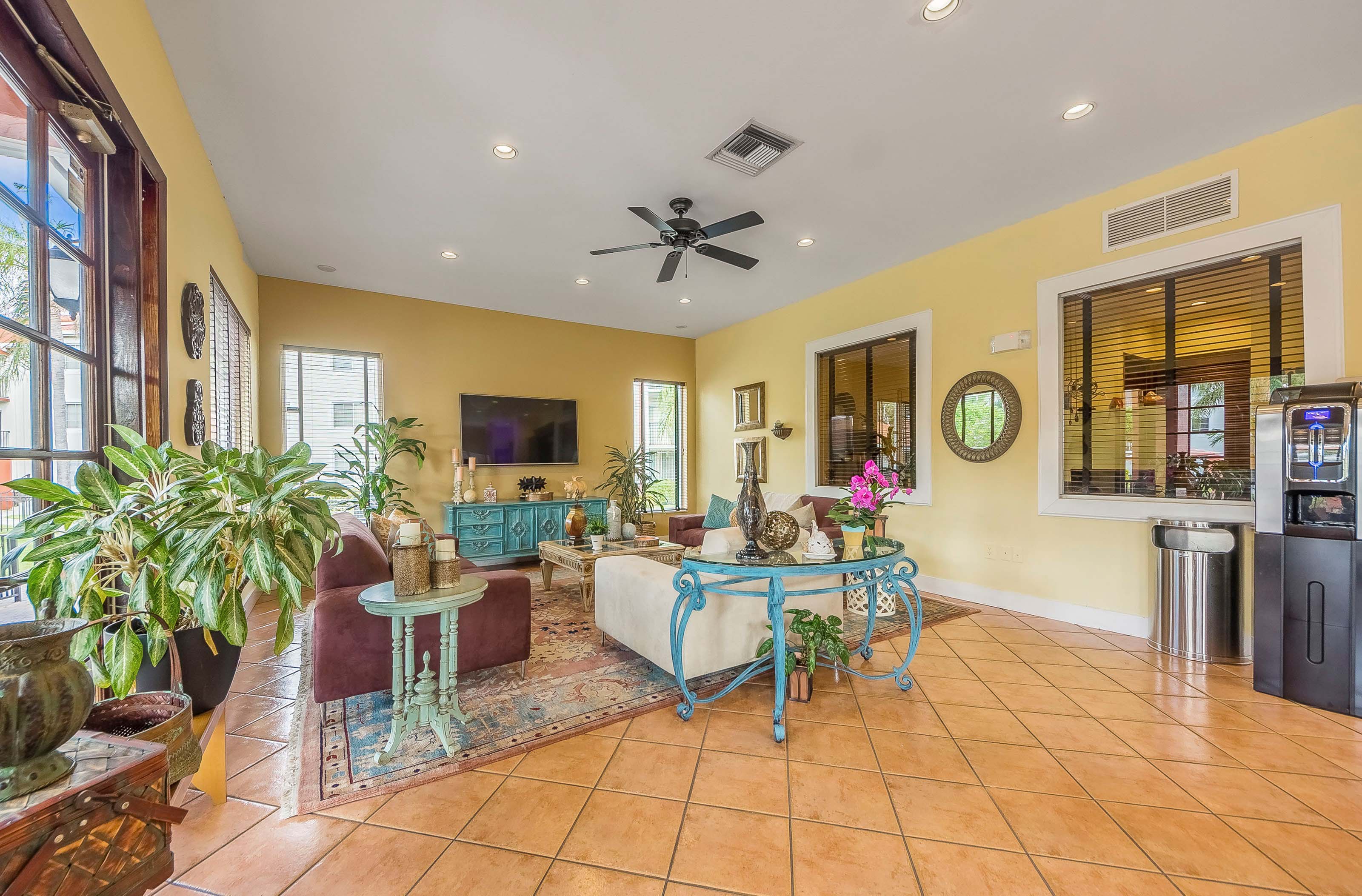 Lincoln Property Company Properties Sunset Gardens