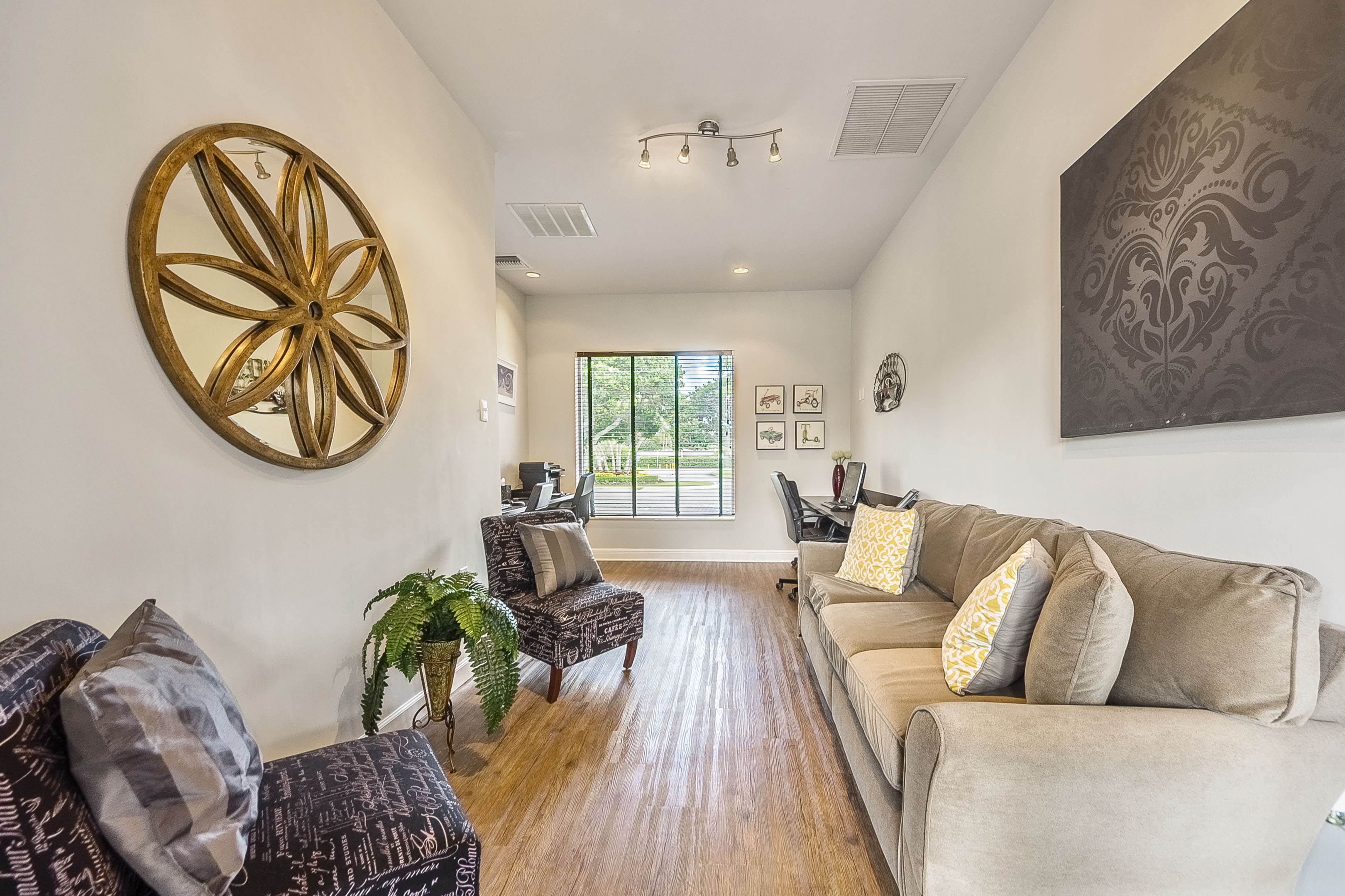 Lincoln Property Company Properties Sunset Gardens