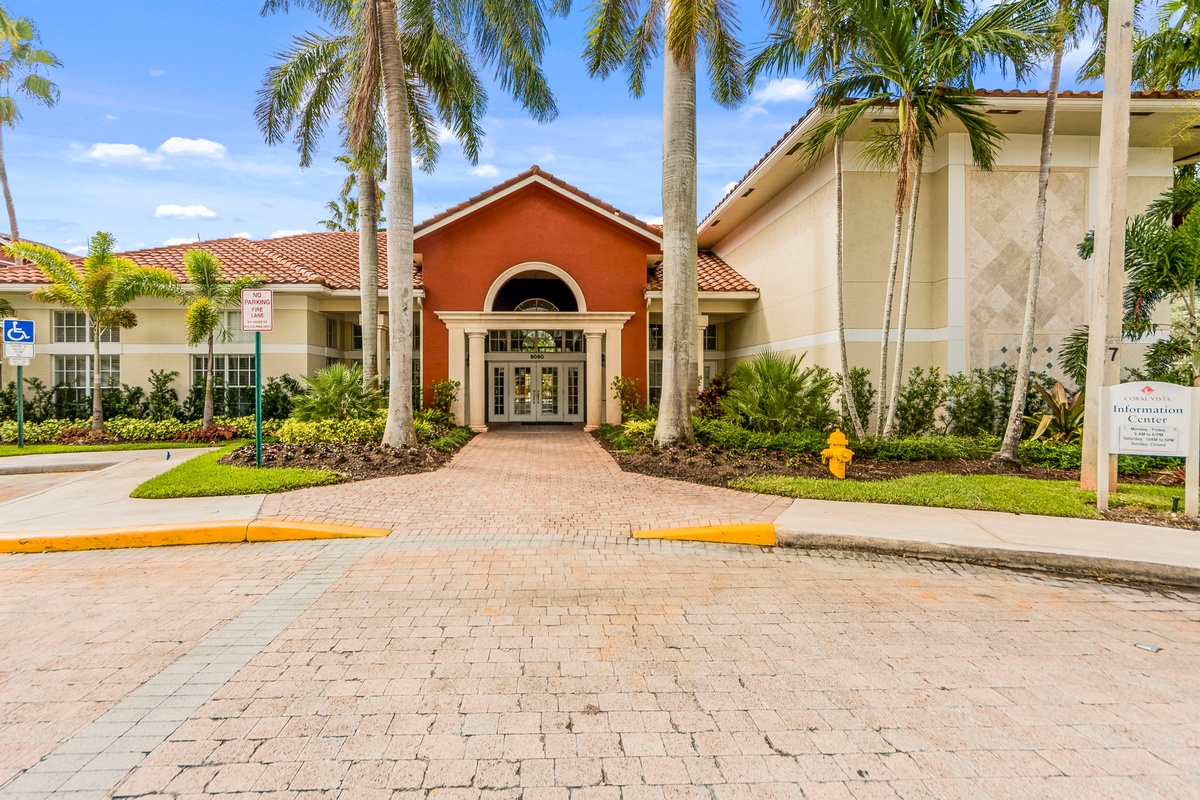 Lincoln Property Company Properties Coral Vista Tamarac Fl