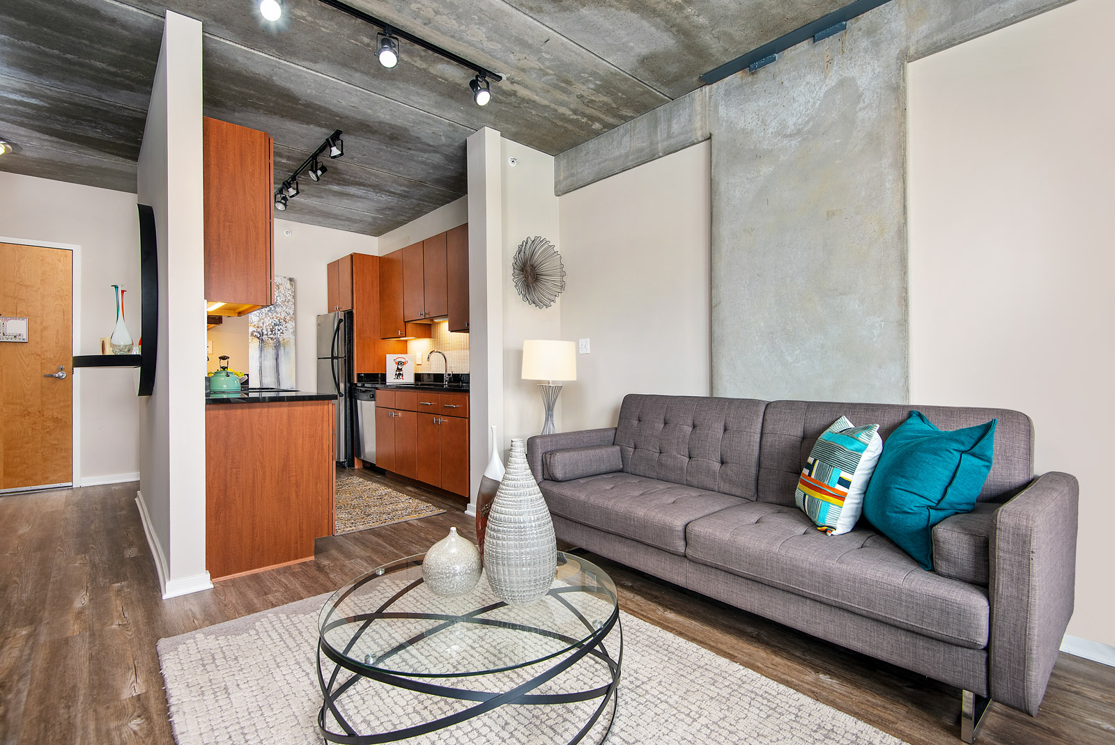 Lincoln Property Company Properties Oak Park Place Apartments