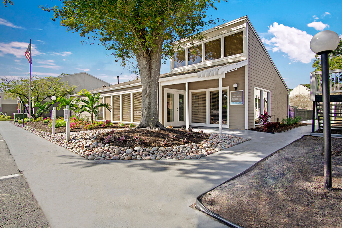 Lincoln Property Company Properties Beach Club Tampa Ga