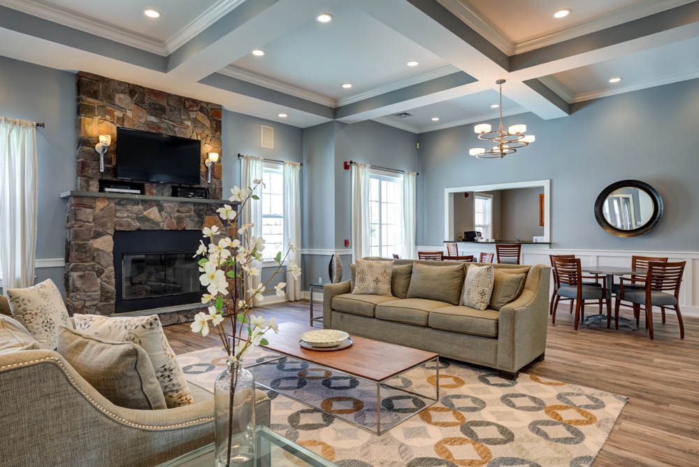 Lincoln Property Company Properties Summit Place Methuen Ma