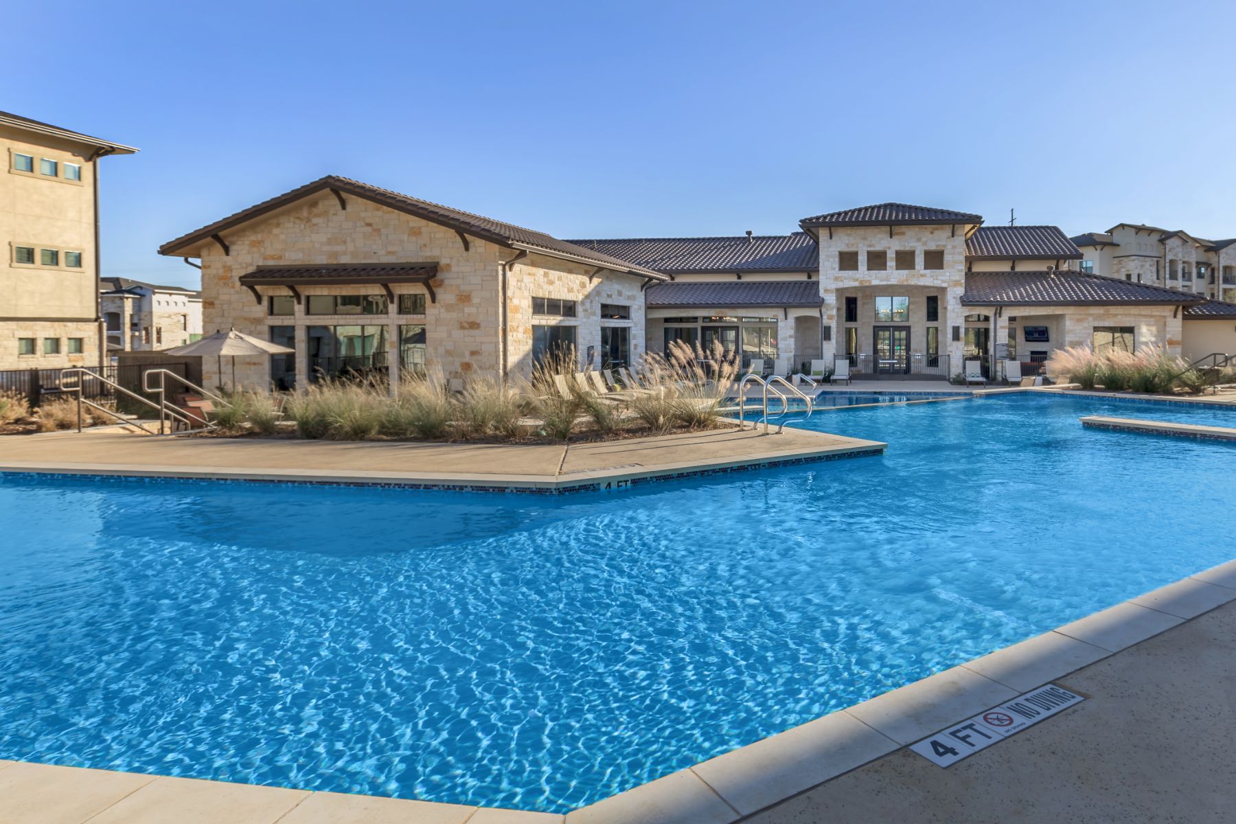 Lincoln Property Company Properties Agora Stone Oak San Antonio Ca